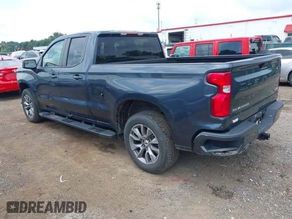 ✅ 2020 Chevrolet Silverado 1500 RST • VIN: 1GCRYEED7LZ360410 • Lot: 42698805. Wystawiony na IAAI z przebiegiem 49 027 mil. Bezpłatny archiwum sprzedaży aukcyjnych z USA i szczegółowy raport historii pojazdu na DreamBid. Zdjęcie 3.