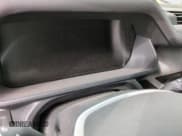 ✅ 2023 Land Rover Defender S • VIN: SALEJ7EX4P2236823 • Lot: 75097534. Wystawiony na Copart z przebiegiem Nie podano. Bezpłatny archiwum sprzedaży aukcyjnych z USA i szczegółowy raport historii pojazdu na DreamBid. Zdjęcie 9.