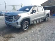 ✅ 2024 GMC Sierra 1500 AT4 • VIN: 3GTUUEE87RG362675 • Лот: 43015840. Опубликован ранее на IAAI с пробегом 31 187 миль. Бесплатный доступ к архиву аукционных продаж из США и подробный отчёт об истории автомобиля на DreamBid. Изображение 2.