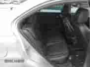 2015 Chevrolet Sonic RS z VIN 1G1JG5SB7F4169891, wystawiony jako IAAI lot #41527189 z przebiegiem 105 248 mil mil oraz . Historia ofert i sprzedaży dostępna na DreamBid. Obrazek 8.