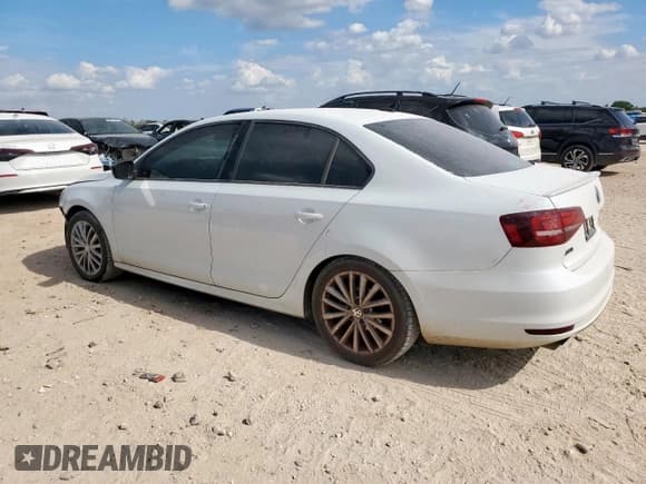 ✅ 2017 Volkswagen Jetta Sport • VIN: 3VWD17AJ5HM302775 • Lot: 70450795. Listed on Copart with 95,390 mi. Free auction sales archive from the USA and detailed vehicle history report at DreamBid. Image 2.
