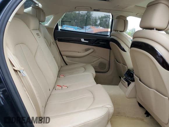 ✅ 2018 Audi A8 • VIN: WAU44AFDXJN000255 • Lot: 45706405. Listed on Copart with 60,065 mi. Free auction sales archive from the USA and detailed vehicle history report at DreamBid. Image 10.