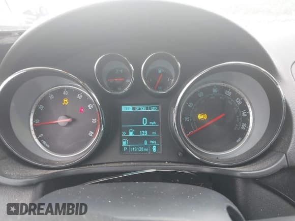 ✅ 2013 Buick Regal Turbo Premium 1 • VIN: 2G4GS5EV2D9248445 • Lot: 42760691. Wystawiony na IAAI z przebiegiem 119 128 mil. Bezpłatny archiwum sprzedaży aukcyjnych z USA i szczegółowy raport historii pojazdu na DreamBid. Zdjęcie 7.