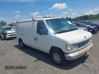 ✅ 1993 Ford Econoline Cargo • VIN: 1FTDE14YXPHA00852 • Lot: 42682923. Wystawiony na IAAI z przebiegiem 275 234 mil. Bezpłatny archiwum sprzedaży aukcyjnych z USA i szczegółowy raport historii pojazdu na DreamBid. Zdjęcie 1.