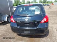 ✅ 2009 Nissan Versa S • VIN: 3N1BC13E49L411126 • Lot: 42749563. Wystawiony na IAAI z przebiegiem 109 128 mil. Bezpłatny archiwum sprzedaży aukcyjnych z USA i szczegółowy raport historii pojazdu na DreamBid. Zdjęcie 16.