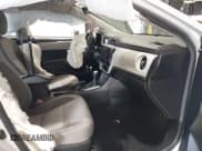 ✅ 2018 Toyota Corolla LE • VIN: 2T1BURHE7JC032520 • Lot: 43306272. Listed on IAAI with 326,796 mi. Free auction sales archive from the USA and detailed vehicle history report at DreamBid. Image 5.