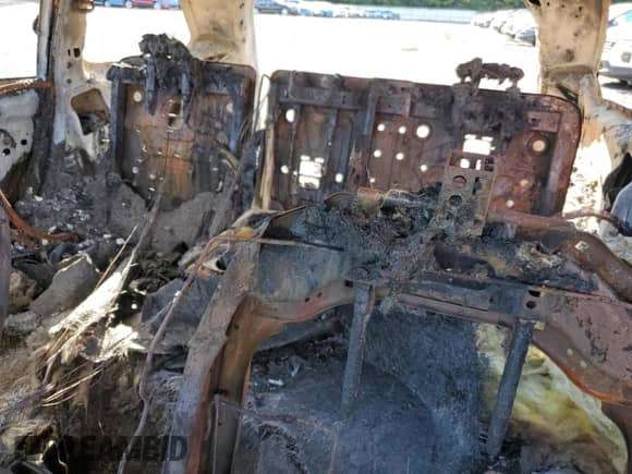 2023 Jeep Grand Cherokee Limited с VIN 1C4RJHBG2PC614957, выставлен на аукционе Copart как лот 69056655 с пробегом Не указан миль и Списание • Salvage title. История ставок и продаж доступна на DreamBid. Изображение 10.