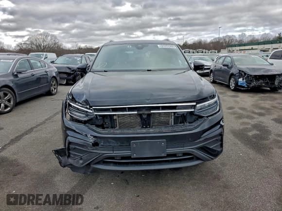 ✅ 2022 Volkswagen Tiguan SE • VIN: 3VV2B7AX2NM133663 • Лот: 95056935. Опубликован ранее на Copart с пробегом 97 393 миль. Бесплатный доступ к архиву аукционных продаж из США и подробный отчёт об истории автомобиля на DreamBid. Изображение 5.