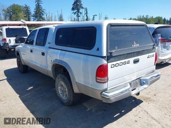 ✅ 2000 Dodge Dakota Sport • VIN: 1B7GG2AN9YS792231 • Lot: 42174764. Wystawiony na IAAI z przebiegiem 285 535 mil. Bezpłatny archiwum sprzedaży aukcyjnych z USA i szczegółowy raport historii pojazdu na DreamBid. Zdjęcie 3.