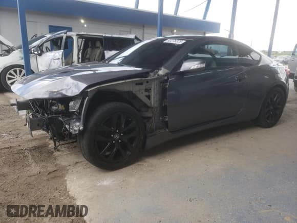 ✅ 2016 Hyundai Genesis Coupe 3.8L Base • VIN: KMHHT6KJ2GU135076 • Lot: 82278225. Wystawiony na Copart z przebiegiem 90 243 mil. Bezpłatny archiwum sprzedaży aukcyjnych z USA i szczegółowy raport historii pojazdu na DreamBid. Zdjęcie 1.