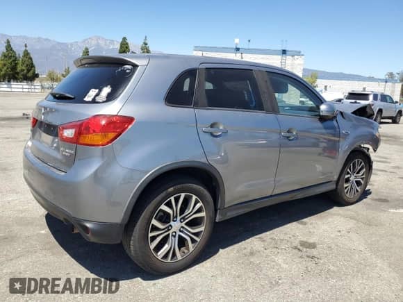 2016 Mitsubishi Outlander ES с VIN JA4AP3AUXGZ063898, выставлен на аукционе Copart как лот 69514215 с пробегом 92 391 миль миль и Списание • Salvage title. История ставок и продаж доступна на DreamBid. Изображение 3.