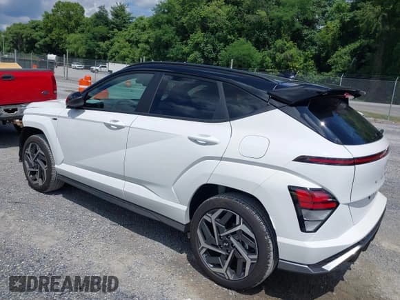 ✅ 2025 Hyundai Kona N Line • VIN: KM8HACA34SU273265 • Lot: 42694045. Listed on IAAI with 3,229 mi. Free auction sales archive from the USA and detailed vehicle history report at DreamBid. Image 3.