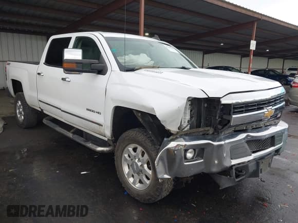 ✅ 2016 Chevrolet Silverado 2500HD LTZ • VIN: 1GC1KWE85GF271742 • Лот: 43666548. Опубликован ранее на IAAI с пробегом 241 053 миль. Бесплатный доступ к архиву аукционных продаж из США и подробный отчёт об истории автомобиля на DreamBid. Изображение 1.