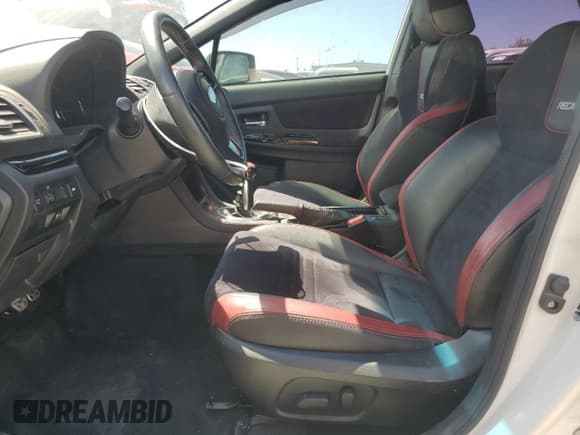 ✅ 2021 Subaru WRX STI Limited • VIN: JF1VA2W63M9817027 • Lot: 68717084. Wystawiony na Copart z przebiegiem 9 306 mil. Bezpłatny archiwum sprzedaży aukcyjnych z USA i szczegółowy raport historii pojazdu na DreamBid. Zdjęcie 7.