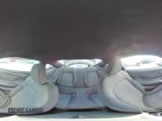 ✅ 2025 Ford Mustang EcoBoost • VIN: 1FA6P8TH6S5122105 • Lot: 80351755. Wystawiony na Copart z przebiegiem 6 812 mil. Bezpłatny archiwum sprzedaży aukcyjnych z USA i szczegółowy raport historii pojazdu na DreamBid. Zdjęcie 15.