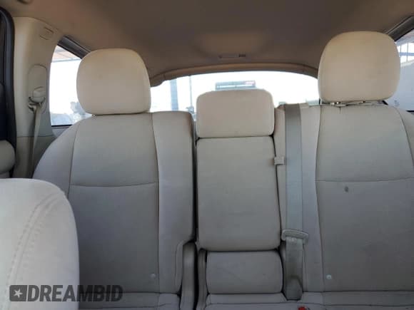 ✅ 2014 Nissan Pathfinder S • VIN: 5N1AR2MN2EC706481 • Lot: 85419195. Wystawiony na Copart z przebiegiem 118 860 mil. Bezpłatny archiwum sprzedaży aukcyjnych z USA i szczegółowy raport historii pojazdu na DreamBid. Zdjęcie 10.