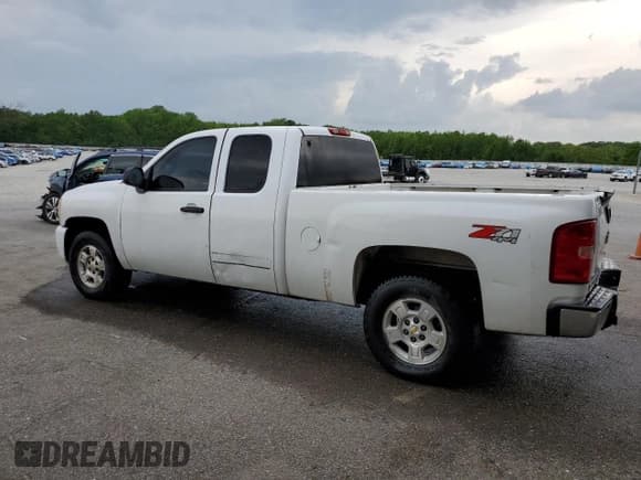 ✅ 2009 Chevrolet Silverado 1500 LT • VIN: 1GCEK29059Z137569 • Лот: 54386425. Опубликован ранее на Copart с пробегом 363 955 миль. Бесплатный доступ к архиву аукционных продаж из США и подробный отчёт об истории автомобиля на DreamBid. Изображение 2.