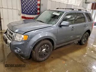 ✅ 2010 Ford Escape Limited • VIN: 1FMCU9EG5AKD00842 • Лот: 96081075. Опубликован ранее на Copart с пробегом 138 636 миль. Бесплатный доступ к архиву аукционных продаж из США и подробный отчёт об истории автомобиля на DreamBid. Изображение 1.