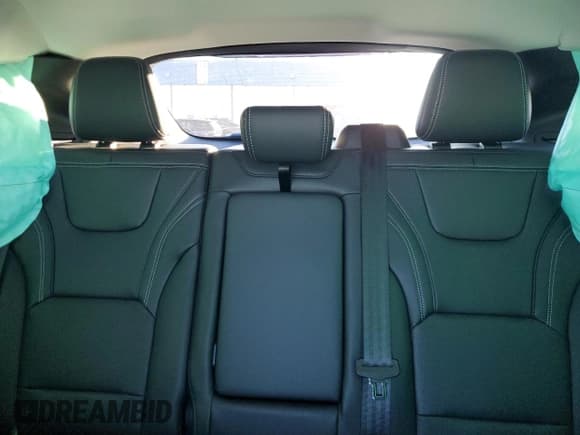 ✅ 2025 Ford Mustang Mach-E Premium • VIN: 3FMTK3SU6SMA00881 • Lot: 71672505. Wystawiony na Copart z przebiegiem 1 143 mil. Bezpłatny archiwum sprzedaży aukcyjnych z USA i szczegółowy raport historii pojazdu na DreamBid. Zdjęcie 10.