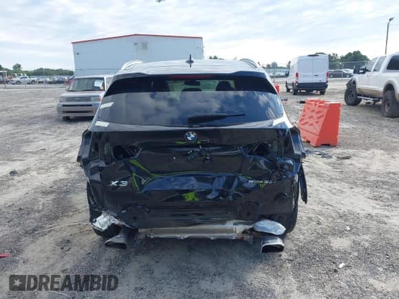 ✅ 2024 BMW X3 sDrive30i • VIN: WBX47DP09RN262516 • Lot: 43079778. Listed on IAAI with 34,000 mi. Free auction sales archive from the USA and detailed vehicle history report at DreamBid. Image 17.