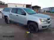 2018 Chevrolet Colorado 2WD LT z VIN 1GCGSCEN2J1229807, wystawiony jako IAAI lot #43391851 z przebiegiem 88 766 mil mil oraz . Historia ofert i sprzedaży dostępna na DreamBid. Obrazek 1.