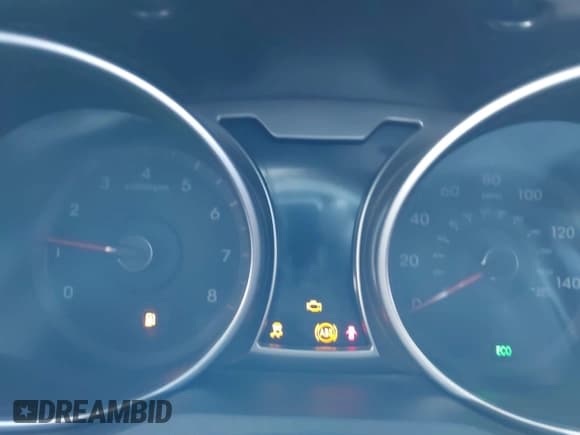 ✅ 2013 Hyundai Veloster w/Black Int • VIN: KMHTC6AD5DU142833 • Лот: 43270620. Опубликован ранее на IAAI с пробегом Не указан. Бесплатный доступ к архиву аукционных продаж из США и подробный отчёт об истории автомобиля на DreamBid. Изображение 15.