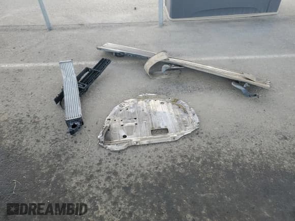 ✅ 2013 Chevrolet Silverado 1500 LT • VIN: 3GCPKSE73DG290228 • Lot: 58606284. Listed on Copart with 145,985 mi. Free auction sales archive from the USA and detailed vehicle history report at DreamBid. Image 12.