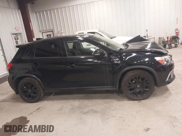 ✅ 2018 Mitsubishi Outlander ES • VIN: JA4AR3AUXJZ022317 • Lot: 43801759. Listed on IAAI with 94,704 mi. Free auction sales archive from the USA and detailed vehicle history report at DreamBid. Image 13.