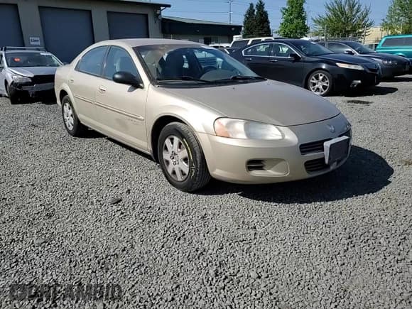 ✅ 2001 Dodge Stratus SE • VIN: 1B3EJ46UX1N552969 • Lot: 55082905. Wystawiony na Copart z przebiegiem 70 775 mil. Bezpłatny archiwum sprzedaży aukcyjnych z USA i szczegółowy raport historii pojazdu na DreamBid. Zdjęcie 13.