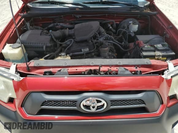 ✅ 2013 Toyota Tacoma • VIN: 5TFJX4CN5DX022460 • Лот: 64212675. Опубликован ранее на Copart с пробегом 194 060 миль. Бесплатный доступ к архиву аукционных продаж из США и подробный отчёт об истории автомобиля на DreamBid. Изображение 11.