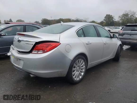 ✅ 2011 Buick Regal CXL Turbo TO2 • VIN: W04GW5EV6B1090227 • Лот: 86256705. Опубликован ранее на Copart с пробегом 97 240 миль. Бесплатный доступ к архиву аукционных продаж из США и подробный отчёт об истории автомобиля на DreamBid. Изображение 3.