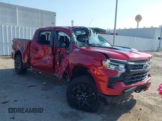 ✅ 2025 Chevrolet Silverado 1500 LT Trail Boss • VIN: 3GCUKFED5SG366335 • Lot: 43010115. Wystawiony na IAAI z przebiegiem Nie podano. Bezpłatny archiwum sprzedaży aukcyjnych z USA i szczegółowy raport historii pojazdu na DreamBid. Zdjęcie 1.