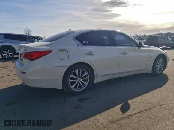 ✅ 2017 Infiniti Q50 Premium • VIN: JN1EV7AP0HM731739 • Lot: 93997075. Listed on Copart with 116,301 mi. Free auction sales archive from the USA and detailed vehicle history report at DreamBid. Image 3.