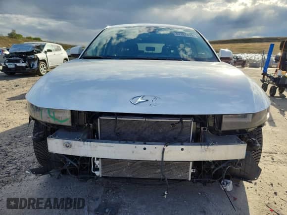 ✅ 2022 Hyundai Ioniq 5 SE • VIN: KM8KMDAF2NU051714 • Lot: 82382415. Wystawiony na Copart z przebiegiem 91 336 mil. Bezpłatny archiwum sprzedaży aukcyjnych z USA i szczegółowy raport historii pojazdu na DreamBid. Zdjęcie 5.