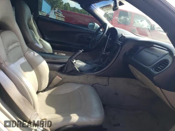 ✅ 2002 Chevrolet Corvette • VIN: 1G1YY22G325129303 • Lot: 80835315. Listed on Copart with 157,814 mi. Free auction sales archive from the USA and detailed vehicle history report at DreamBid. Image 11.