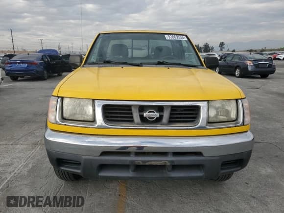 ✅ 2000 Nissan Frontier XE • VIN: 1N6ED26TXYC426728 • Lot: 92869555. Wystawiony na Copart z przebiegiem 133 485 mil. Bezpłatny archiwum sprzedaży aukcyjnych z USA i szczegółowy raport historii pojazdu na DreamBid. Zdjęcie 5.