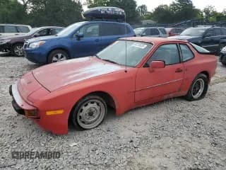 ✅ 1984 Porsche 944 • VIN: WP0AA094XEN460316 • Lot: 66215535. Wystawiony na Copart z przebiegiem 26 540 mil. Bezpłatny archiwum sprzedaży aukcyjnych z USA i szczegółowy raport historii pojazdu na DreamBid. Zdjęcie 1.