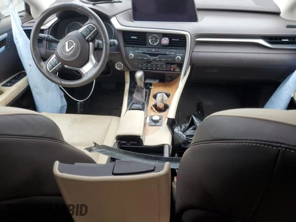 ✅ 2017 Lexus RX 350 • VIN: JTJBZMCA6H2018199 • Lot: 57132305. Wystawiony na Copart z przebiegiem 39 726 mil. Bezpłatny archiwum sprzedaży aukcyjnych z USA i szczegółowy raport historii pojazdu na DreamBid. Zdjęcie 8.