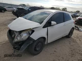 ✅ 2012 Toyota Yaris LE • VIN: JTDJTUD30CD541358 • Лот: 85377995. Опубликован ранее на Copart с пробегом Не указан. Бесплатный доступ к архиву аукционных продаж из США и подробный отчёт об истории автомобиля на DreamBid. Изображение 1.