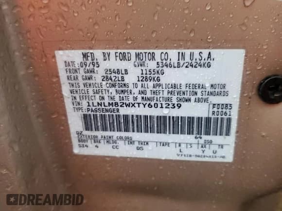 ✅ 1996 Lincoln Town Car Signature • VIN: 1LNLM82WXTY601239 • Лот: 82242785. Опубликован ранее на Copart с пробегом Не указан. Бесплатный доступ к архиву аукционных продаж из США и подробный отчёт об истории автомобиля на DreamBid. Изображение 12.