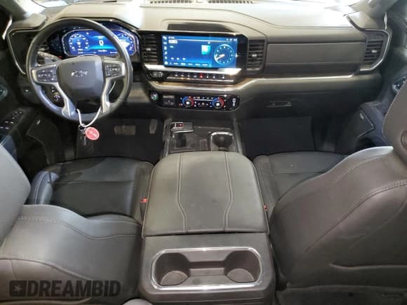 ✅ 2023 Chevrolet Silverado 1500 RST • VIN: 1GCRDEEL4PZ252531 • Лот: 82146255. Опубликован ранее на Copart с пробегом 35 578 миль. Бесплатный доступ к архиву аукционных продаж из США и подробный отчёт об истории автомобиля на DreamBid. Изображение 8.