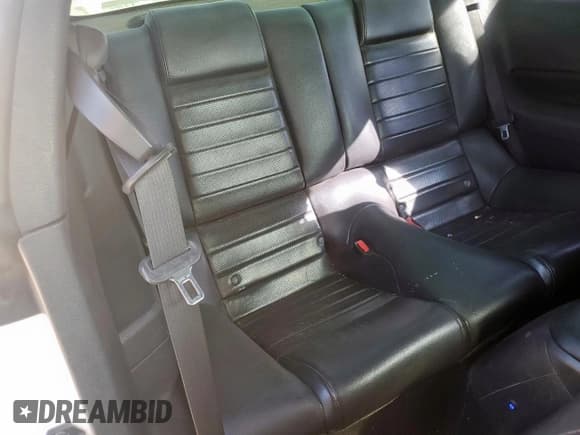 ✅ 2008 Ford Mustang GT Deluxe • VIN: 1ZVHT82H785199149 • Lot: 92412795. Listed on Copart with 137,519 mi. Free auction sales archive from the USA and detailed vehicle history report at DreamBid. Image 10.