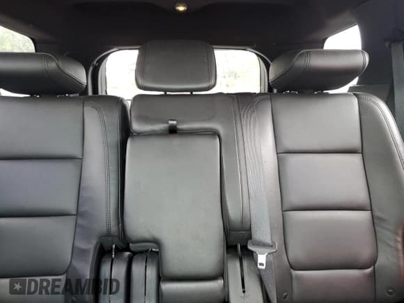 ✅ 2015 Ford Explorer Limited • VIN: 1FM5K8F84FGA20923 • Lot: 55386205. Wystawiony na Copart z przebiegiem 81 698 mil. Bezpłatny archiwum sprzedaży aukcyjnych z USA i szczegółowy raport historii pojazdu na DreamBid. Zdjęcie 10.