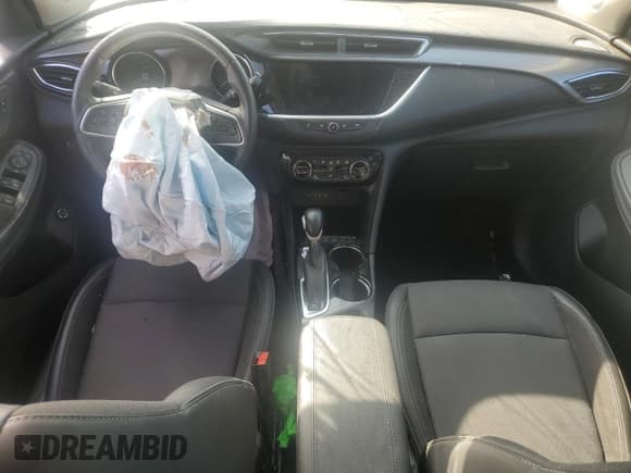 ✅ 2022 Buick Encore GX Select • VIN: KL4MMDSLXNB015499 • Lot: 69651885. Listed on Copart with 30,055 mi. Free auction sales archive from the USA and detailed vehicle history report at DreamBid. Image 8.