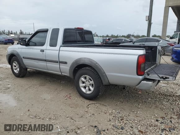 ✅ 2002 Nissan Frontier XE • VIN: 1N6DD26S92C330728 • Lot: 46776195. Listed on Copart with 85,117 mi. Free auction sales archive from the USA and detailed vehicle history report at DreamBid. Image 2.