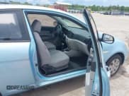 ✅ 2010 Hyundai Accent GS • VIN: KMHCM3AC6AU166878 • Лот: 42426645. Опубликован ранее на IAAI с пробегом 168 224 миль. Бесплатный доступ к архиву аукционных продаж из США и подробный отчёт об истории автомобиля на DreamBid. Изображение 5.