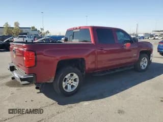 ✅ 2018 Chevrolet Silverado 1500 LT • VIN: 3GCPCREC1JG611746 • Лот: 70865554. Опубликован ранее на Copart с пробегом 137 038 миль. Бесплатный доступ к архиву аукционных продаж из США и подробный отчёт об истории автомобиля на DreamBid. Изображение 3.