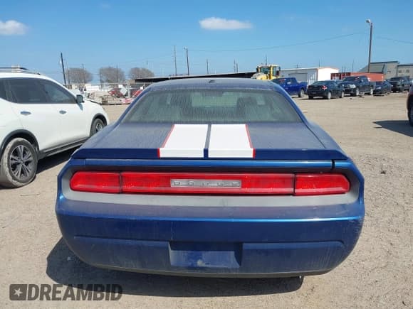 ✅ 2010 Dodge Challenger SE • VIN: 2B3CJ4DV8AH159175 • Lot: 41405959. Wystawiony na IAAI z przebiegiem 169 870 mil. Bezpłatny archiwum sprzedaży aukcyjnych z USA i szczegółowy raport historii pojazdu na DreamBid. Zdjęcie 16.