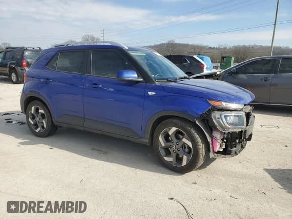 ✅ 2022 Hyundai Venue Limited • VIN: KMHRC8A32NU178249 • Lot: 42611865. Listed on Copart with 39,801 mi. Free auction sales archive from the USA and detailed vehicle history report at DreamBid. Image 4.
