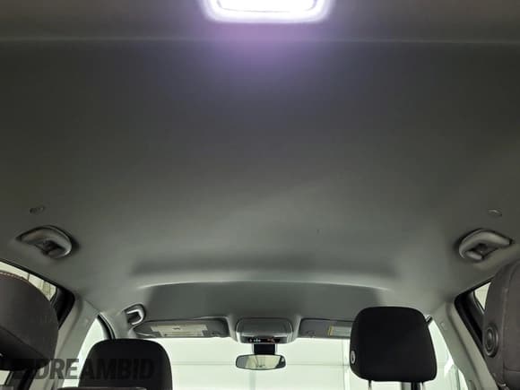 ✅ 2020 Chevrolet Equinox LT • VIN: 2GNAXJEV2L6235318 • Лот: 42294664. Опубликован ранее на IAAI с пробегом 73 042 миль. Бесплатный доступ к архиву аукционных продаж из США и подробный отчёт об истории автомобиля на DreamBid. Изображение 1.